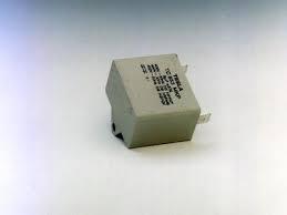 condensator pentru ventilatoare radiale 3µf pentru toate ventilatoarele radiale cu suflare kora s0101